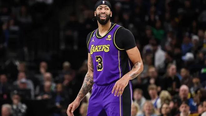 咬得极紧 咬得极紧