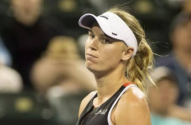 使合影更自 使合影更自